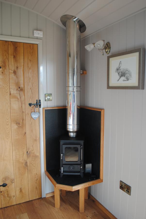 The Little John Petite Cosy Log Cabin - Sleeps 2, Great For Romantic Breaks, Couples, Single Guests, Near Sherwood Forest At Fairview Farm, Nottingham Set In 88 Acres Blidworth Exteriör bild